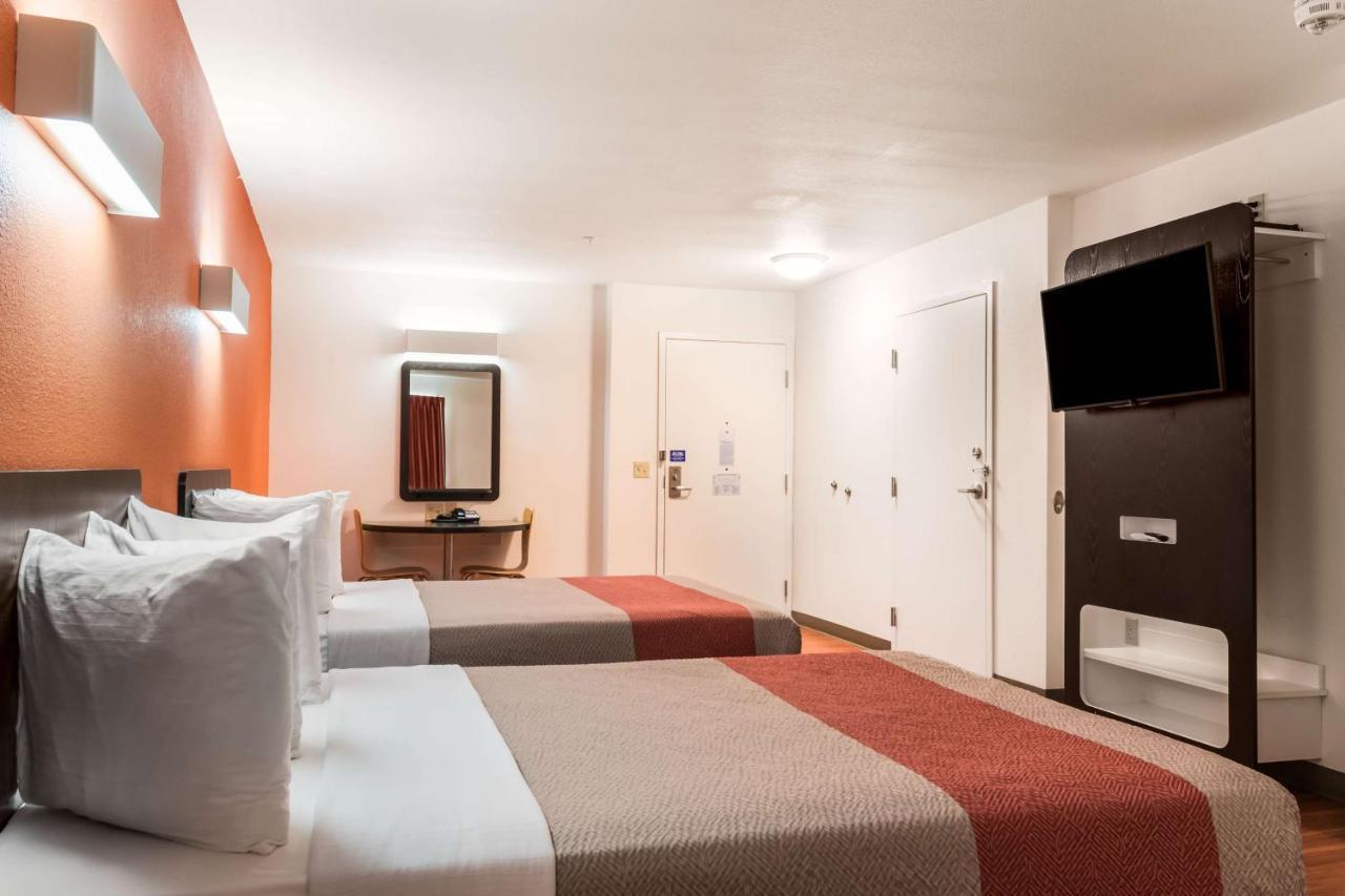 Motel 6 Wilkes Barre Arena Ngoại thất bức ảnh