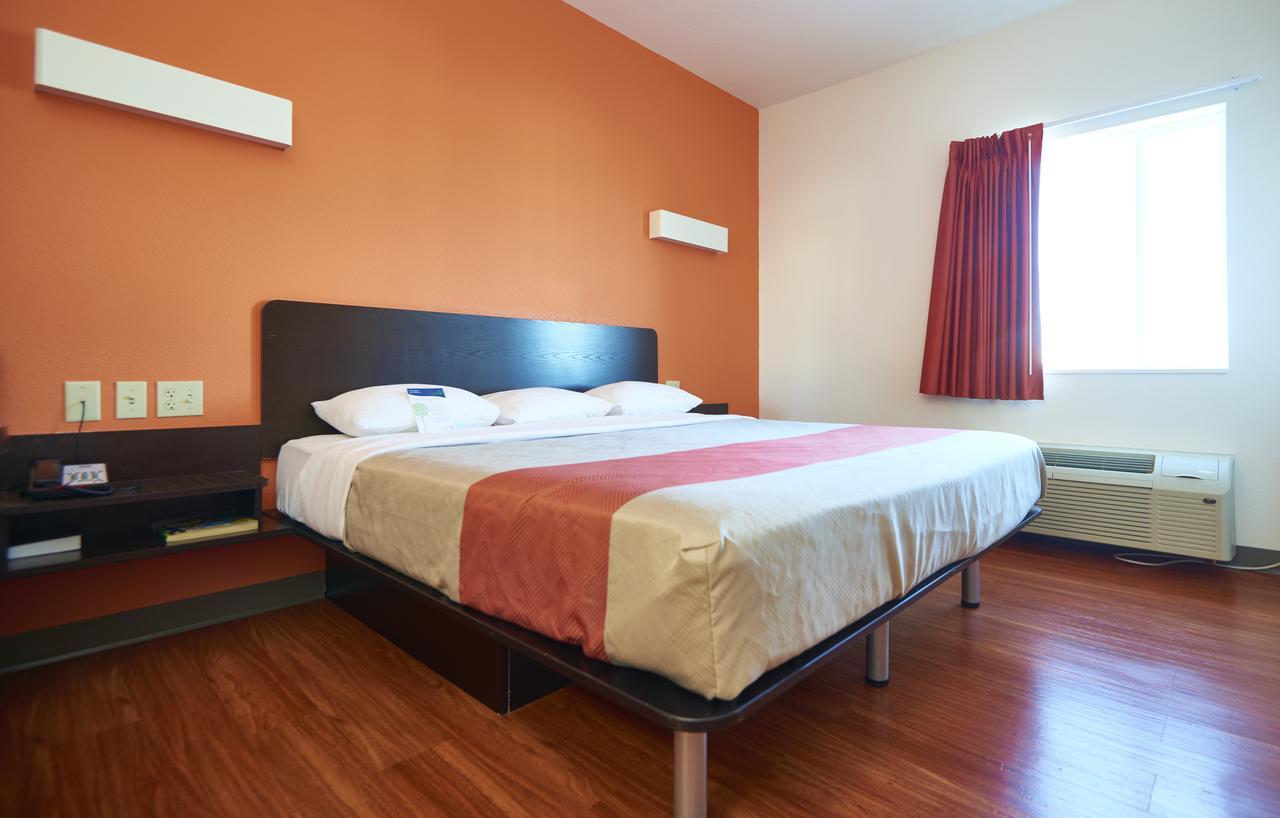 Motel 6 Wilkes Barre Arena Ngoại thất bức ảnh
